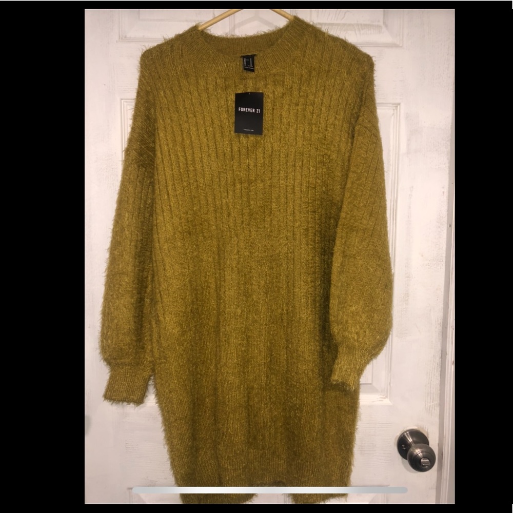 Winter Dress with warm furry fabric. New with tags